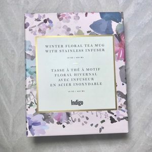 BNIB Indigo Winter Floral Tea Mug